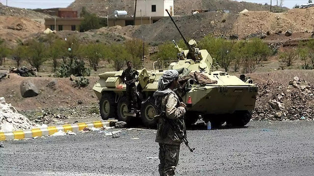 اليمن..الجيش يعلن ضبط شاحنة أسلحة "وهي بطريقها للحوثيين"