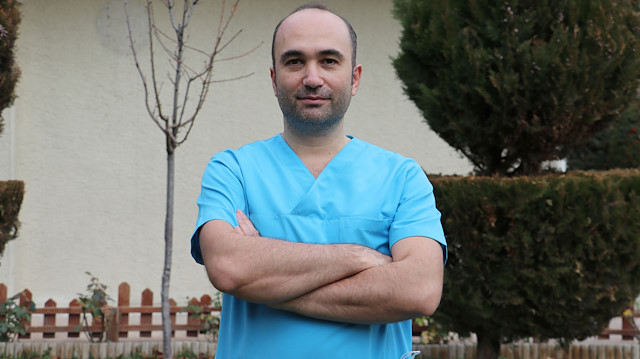 Ankara Sağlık Bilimleri Üniversitesi Gülhane Eğitim ve Araştırma Hastanesi Klinik Mikrobiyoloji Uzmanı Doç. Dr. Ümit Savaşçı.