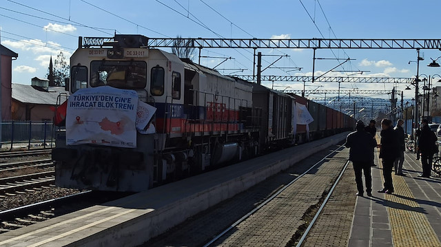 Export trains depart from Turkey to China, Russia