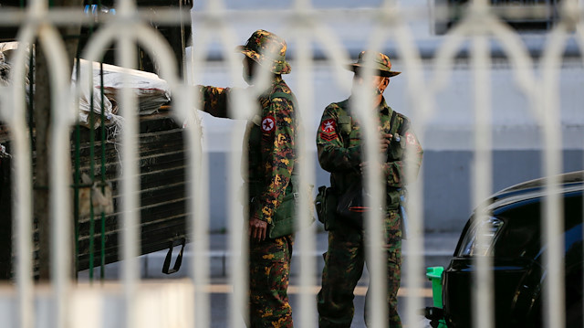 Myanmar ordusu yönetime el koydu