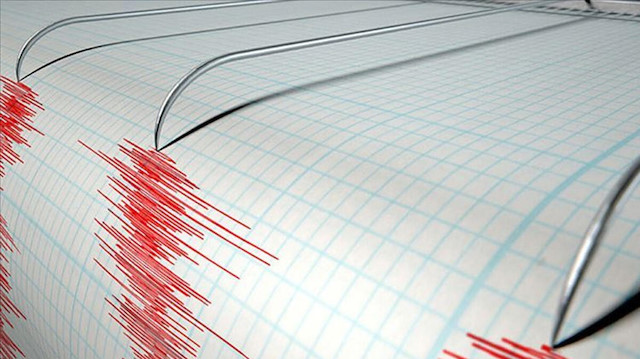Uzmanlardan İzmir'deki depremlerle ilgili uyarı: Yazlık bölgelere gitsinler