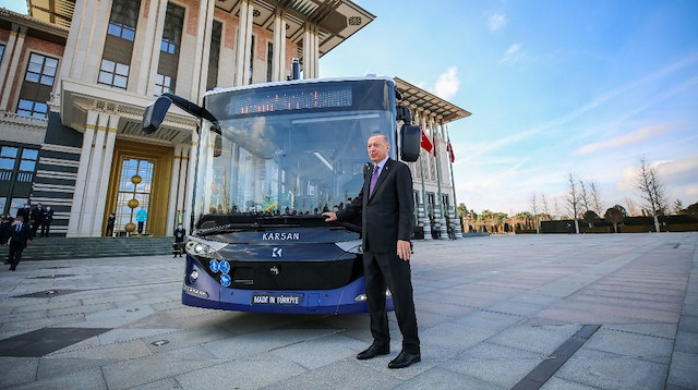 Erdogan tests Turkey’s 1st driverless electric bus