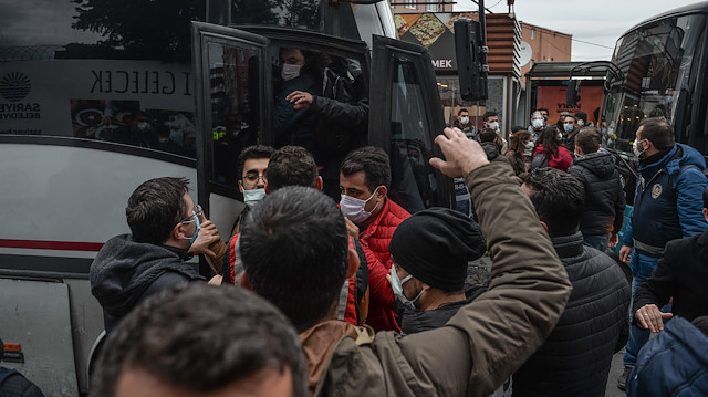 Boğaziçi'ndeki eylemde gözaltına alınanlar adliyeye sevk edildi.