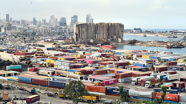 Beyrut Limanı'nda 4 Ağustos 2020'de patlayıcı maddelerin bulunduğu bir depoda patlama gelmişti.