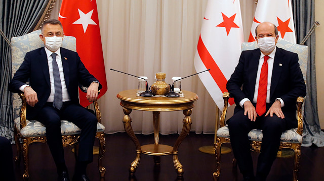 Cumhurbaşkanı Yardımcısı Fuat Oktay ve KKTC Cumhurbaşkanı Ersin Tatar.