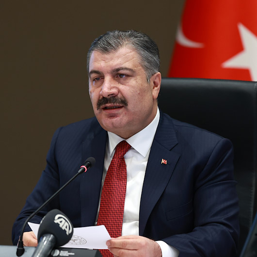 Sağlık Bakanı Koca duyurdu: Vaka sayılarının ortalaması canlı olarak yayınlanacak