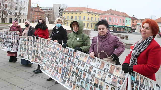 Srebrenitsa anneleri kayıp yakınlarının artık bulunmasını talep ediyor