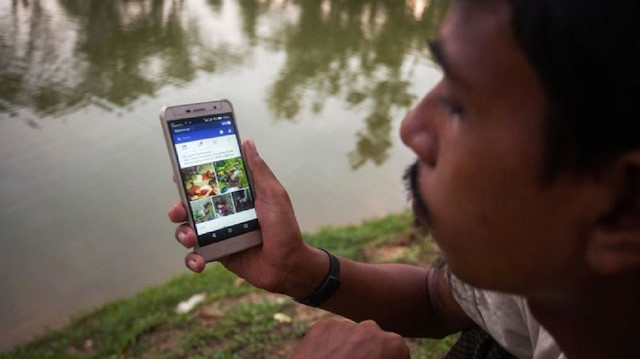 Facebook, Myanmar’daki darbecilerin paylaşımlarına sınırlama getireceğini açıkladı.