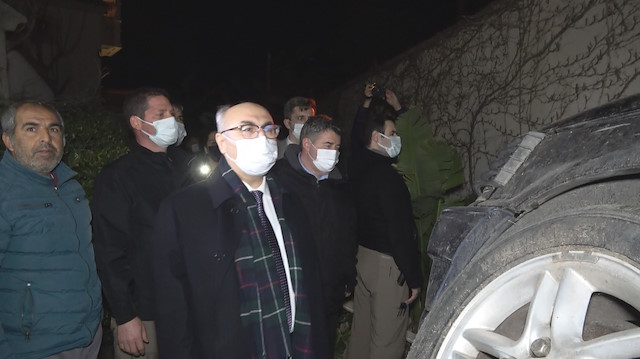İzmir Valisi Yavuz Selim Köşger'den çarpıcı açıklama: Hortum, araçları yerinden kaldırıp binaların üzerinden savurdu