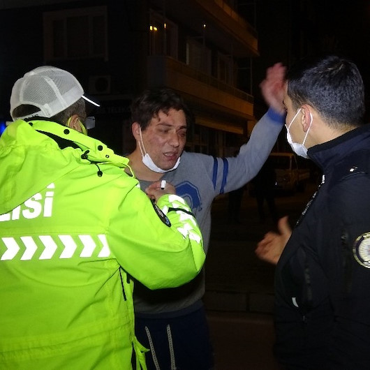 Bursada kısıtlamayı delen alkollü sürücü polisin üzerine yürüdü