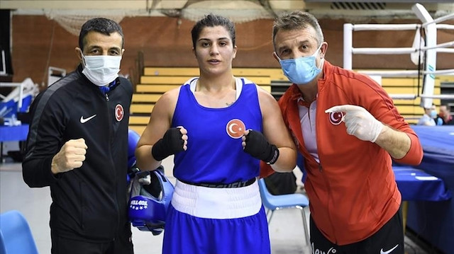 ملاكمة: ذهبيتان وبرونزيتان لتركيا في بطولة دولية بالمجر