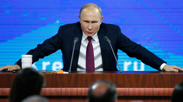 Putin, Avrupa, ABD ve diğer ülkelerde de karşı güçler tarafından bu olumsuz şartların kullanıldığına dikkati çekti.

