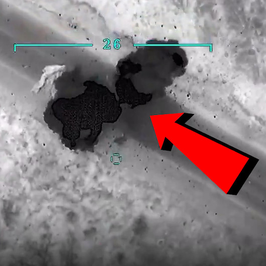 Paramotor ile kaçmaya çalışan PKKlı teröristlerin imha edildiği anlar