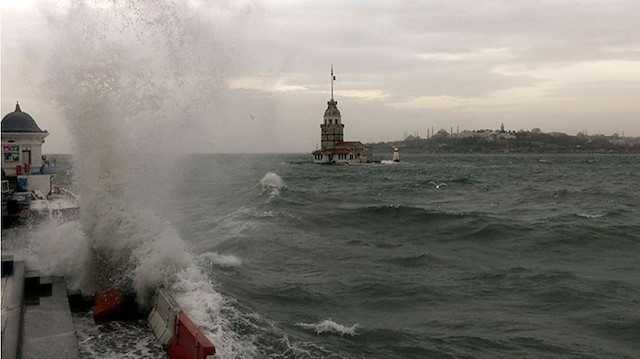 İstanbul için fırtına uyarısı yapıldı.