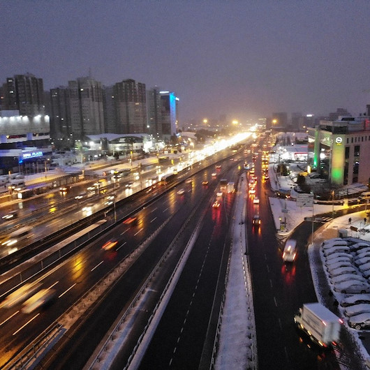 İstanbul’da kısıtlama sonrası trafik böyle görüntülendi