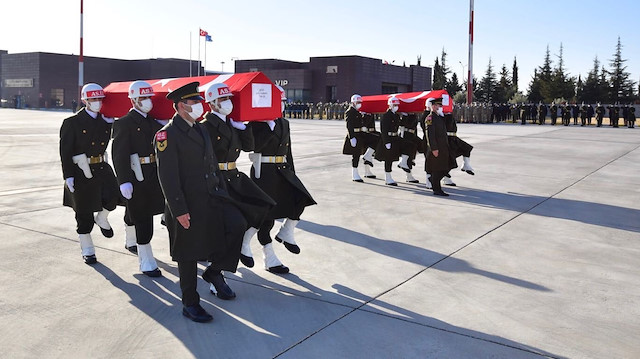 Er Müslüm Altıntaş ile er Adil Kabaklı'nın naaşları Gaziantep'te.