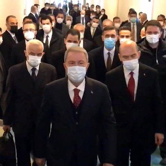 Hulusi Akar ve Süleyman Soyludan CHPye ziyaret