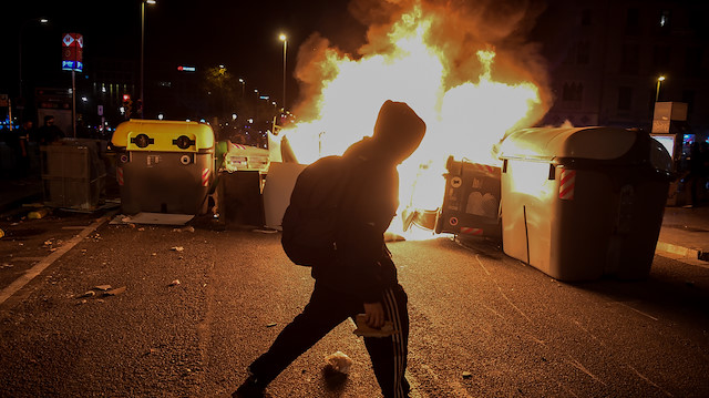 Spain sees second night of rioting after rapper’s arrest