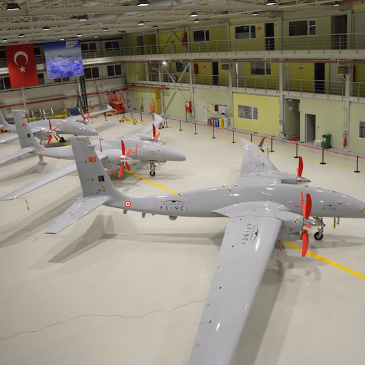 Selçuk Bayraktar paylaştı: 3 AKINCI bir yerde