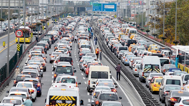 İstanbul'da kritik eşik aşıldı: Trafik artık tüm güne yayıldı