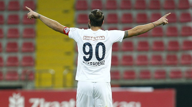 Batuhan Karadeniz'in kulübüyle 2022 yılına kadar sözleşmesi bulunuyor.