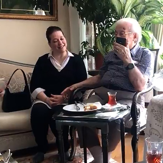 Cumhurbaşkanı Erdoğan, Osmanlı Hanedan Reisi Harun Osmanoğlunu telefonla arayarak başsağlığı diledi