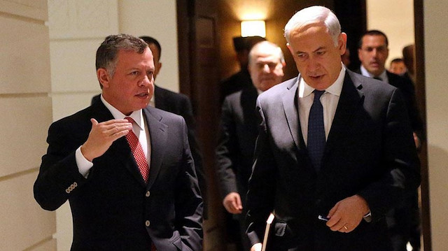 Ürdün Kralı Abdullah (solda), İsrail Başbakanı Netanyahu (sağda)