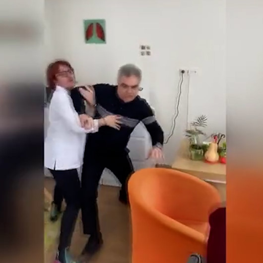 İzmirde doktor hasta yakınlarına saldırdı