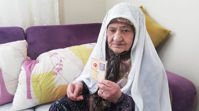 ​Erzurum’da yaşayan 90 yaşındaki Hatice Danabaş’ın Cumhurbaşkanı Recep Tayyip Erdoğan sevgisi dikkat çekiyor. 