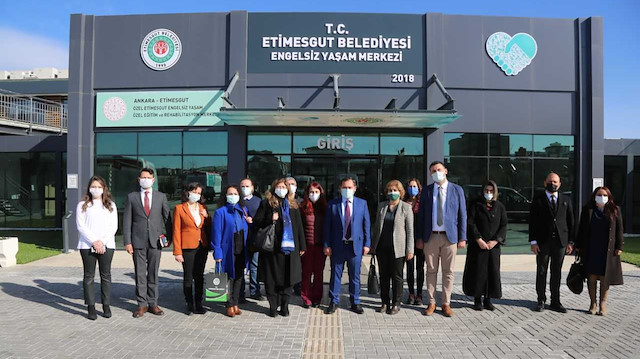  Akademisyenler Engelsiz Yaşam Merkezi ve Türk Tarih Müzesi'ni ziyaret etti.