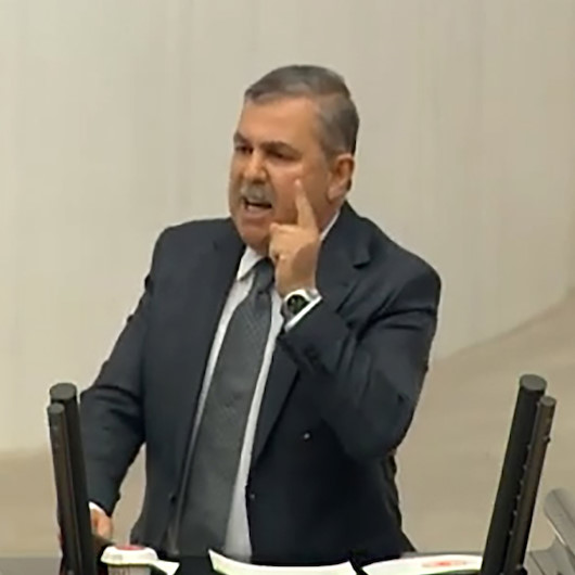 AK Partili Mavişten HDPli vekilin sözlerine sert tepki: Gerici ve yobaz ancak sizin gibi kafalar olabilir