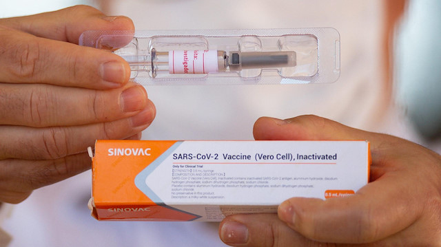 Türkiye'de yapılan Sinovac aşısının etkinliği açıklandı