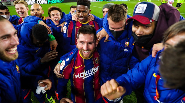 Messi ve arkadaşları maçın ardından büyük sevinç yaşadı.