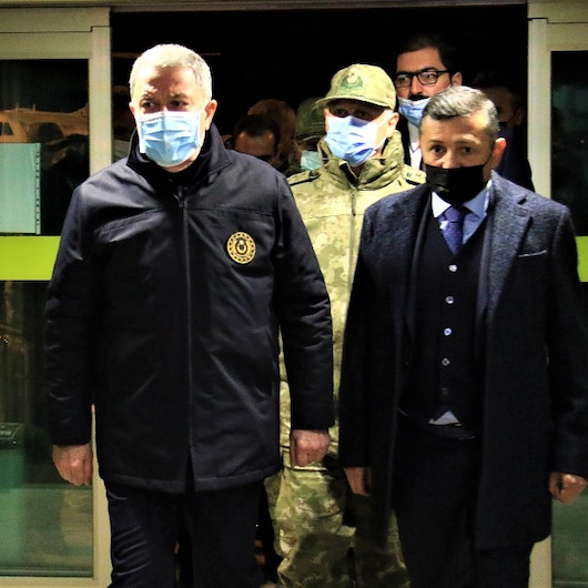 Bakan Akar ve kuvvet komutanları Elazığda
