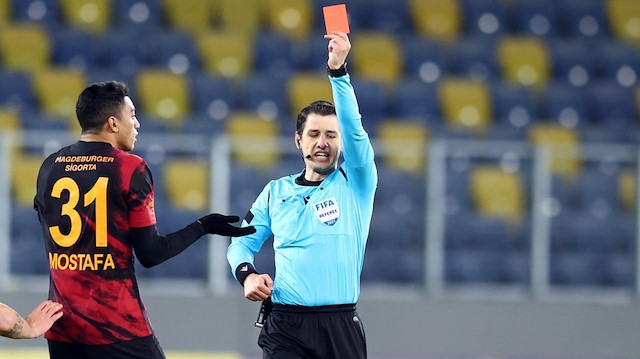 Mostafa Mohamed Ankaragücü maçında kırmızı kart görmüştü.