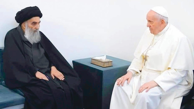 Irak ziyaretini sürdüren Papa Franciscus, Sistani ile dün sabah Necef’teki evinde bir araya geldi. 