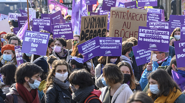 France's women strike for pay, gender equality
