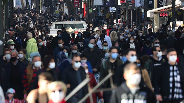 Bilim Kurulu üyesi Yavuz uyardı: Üçüncü piki yaşamak üzereyiz