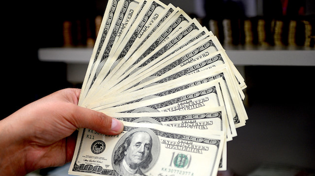 TCMB, cari işlemler hesabının ocak ayında 1,87 milyar dolar açık verdiğini açıkladı.