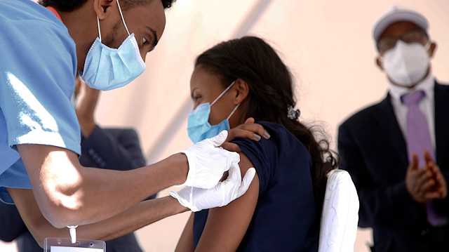 Vaccination for healthcare workers begins in Ethiopia

