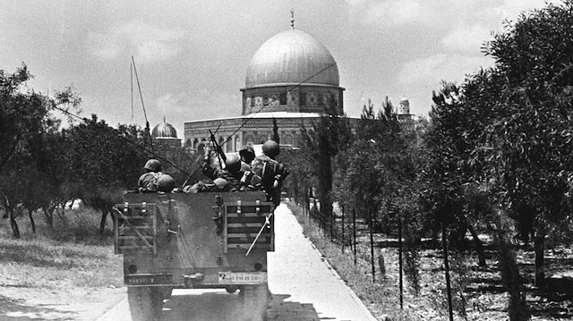 1967’den beri Kudüs’ü işgal altında tutan İsrail’in keyfi uygulamalarına bir yenisi daha eklendi.
