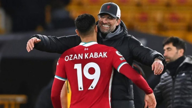 Ozan Kabak devre arasında Liverpool'a transfer olmuştu.
