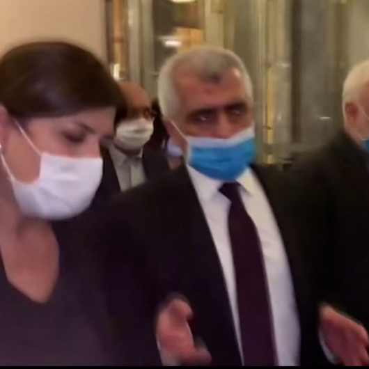 HDPli Gergerlioğlu TBMM Genel Kurul salonundan ayrıldı