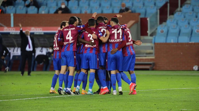 Trabzonsporlu futbolcuların gol sevinçleri
