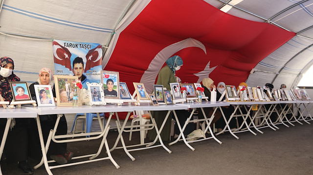 Families’ sit-in against PKK continues in SE Turkey