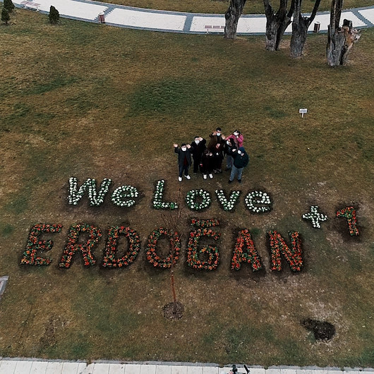 Down sendromlu çocuklardan Cumhurbaşkanı Erdoğana anlamlı destek