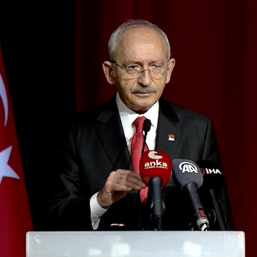 Kılıçdaroğlu toplantının basına kapalı olduğunu teyit ettikten sonra seslendi: İstediğiniz soruyu sorabilirsiniz