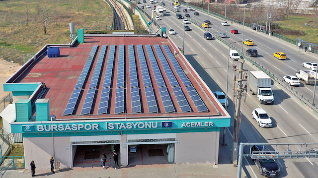 Büyükşehir Belediyesi ve TEK Enerji işbirliğinde 30 Bursaray istasyonunun çatısına yıllık yaklaşık 2 megavat kapasiteli santral kurulacak.