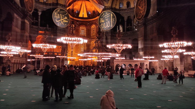 Ayasofya Camii'nde 87 yıl sonra Berat Kandili heyecanı
