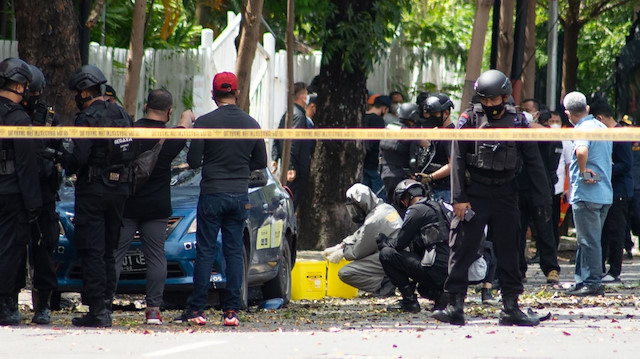 Endonezya bombacısının DEAŞ’a bağlı terör örgütü üyesi olduğu ortaya çıktı.

